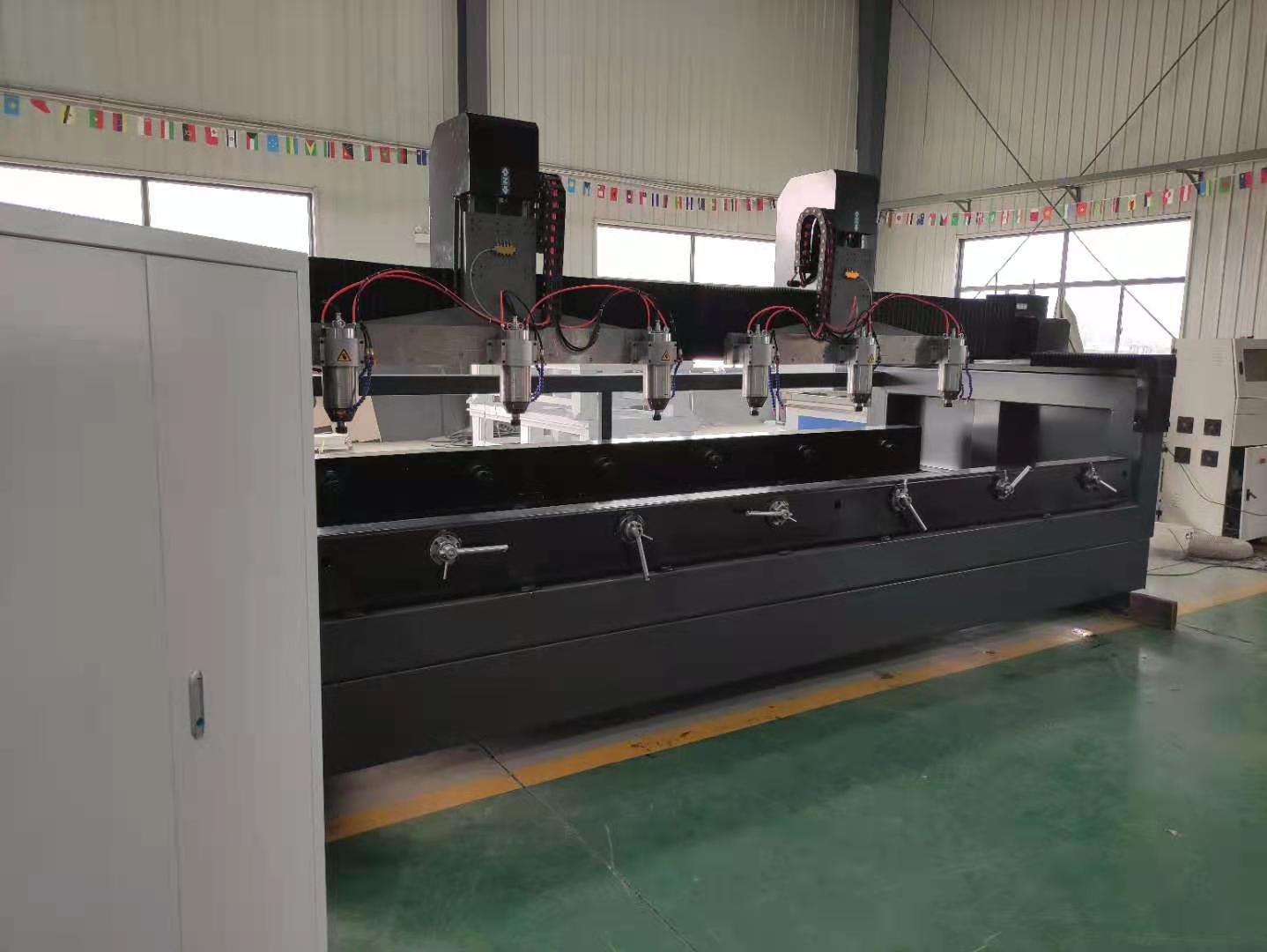 木工雕刻機如何操作不傷臺面？