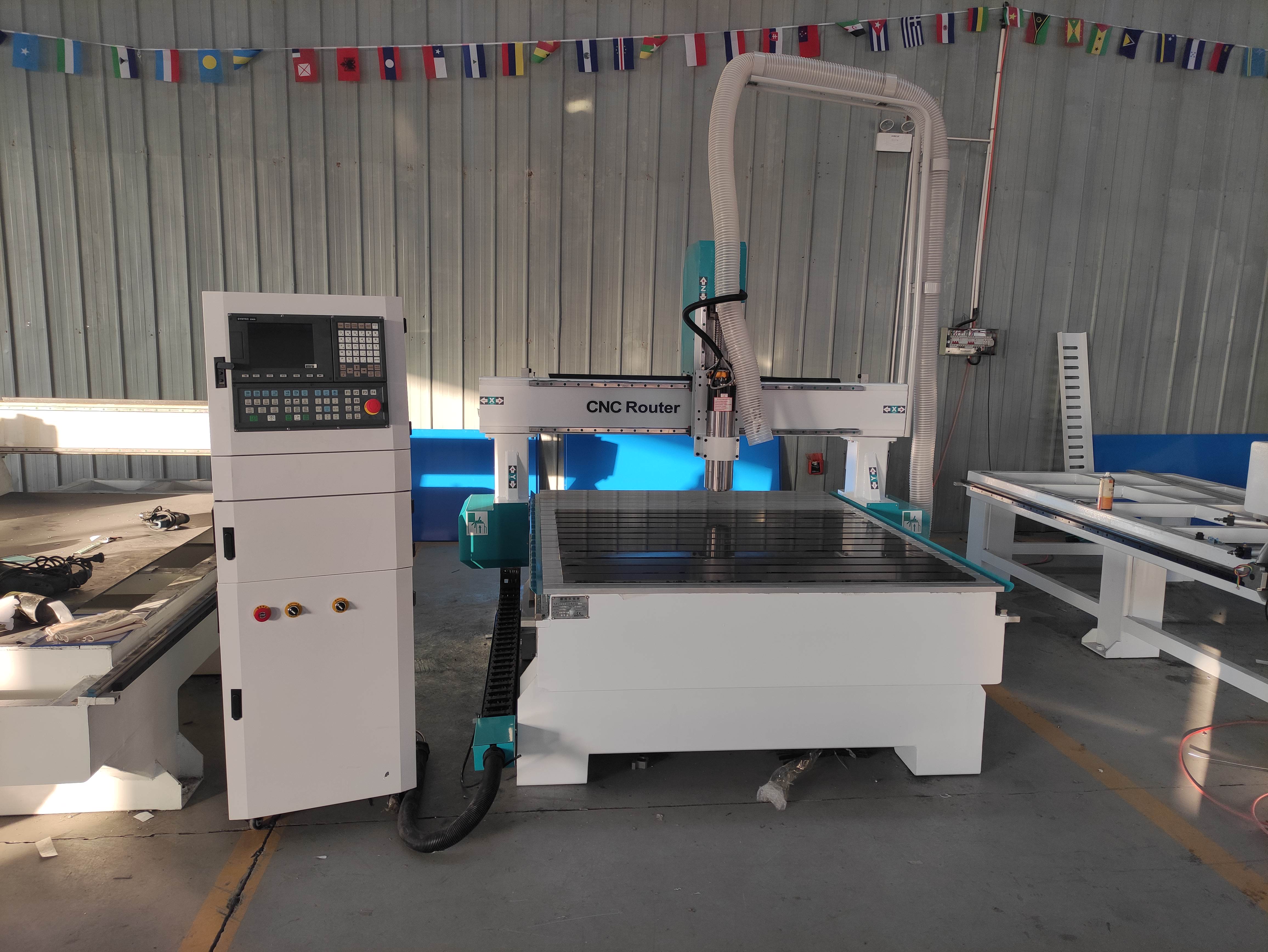 在選擇石材雕刻機(jī)的時(shí)候需要注意的地方有哪些？