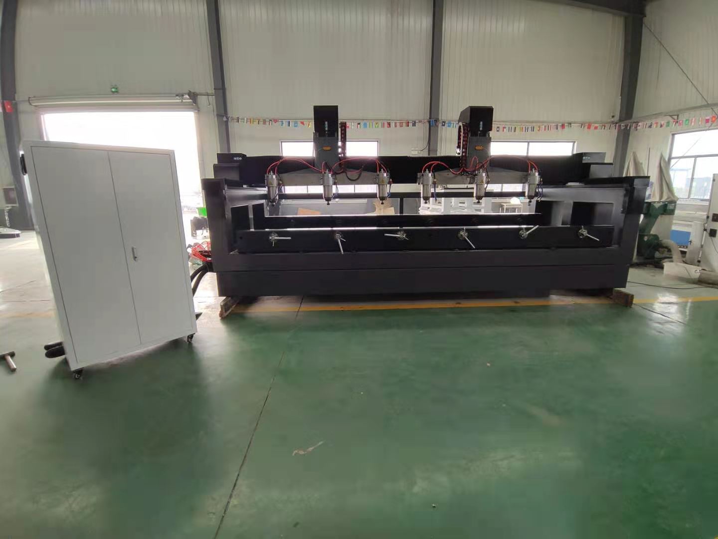 保麗龍泡沫雕刻機(jī)具體配置什么樣的驅(qū)動(dòng)器合適 ？